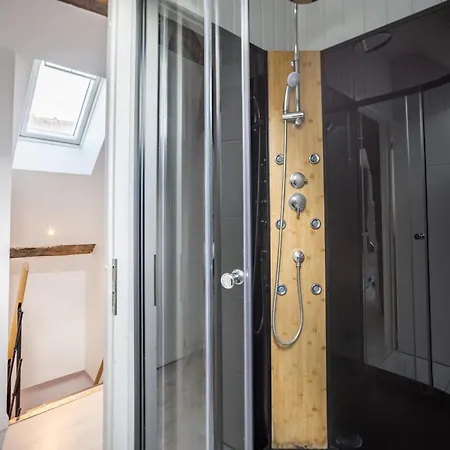 Le Duplex Saussier - Chambre 1 - Hypercentre تروي